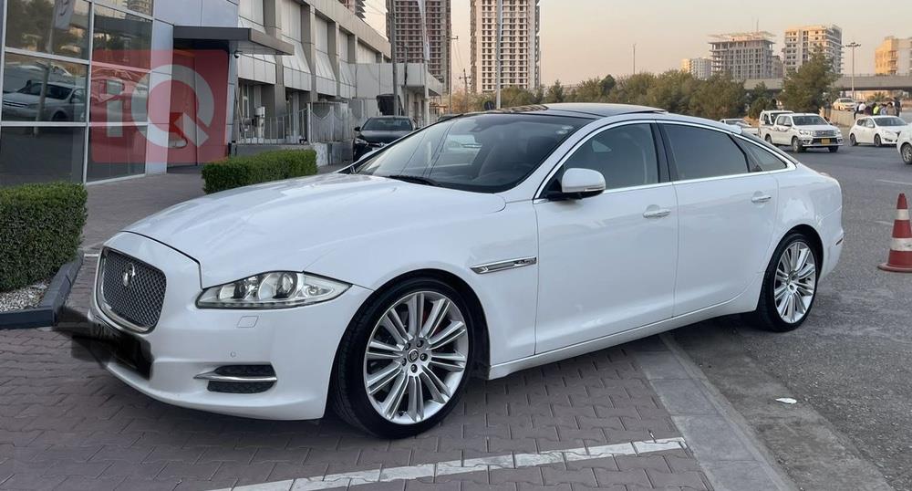 جاگوار XJ